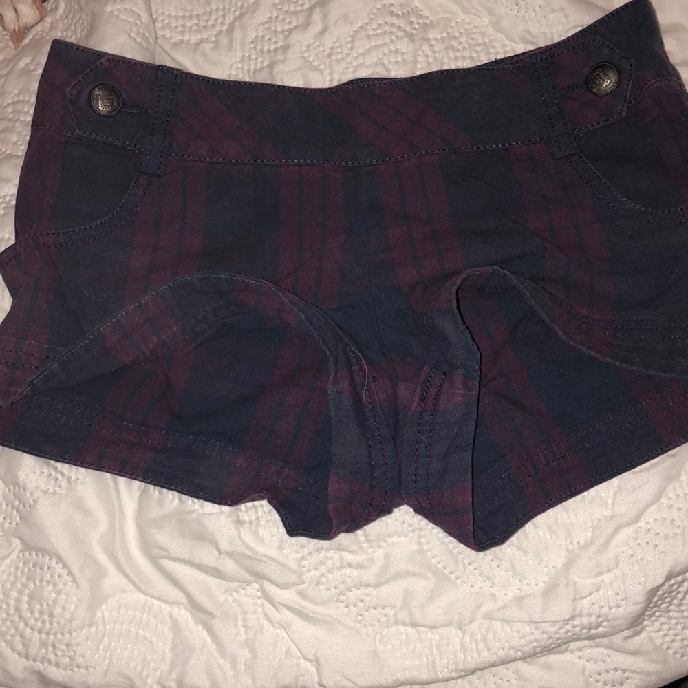Short shorts